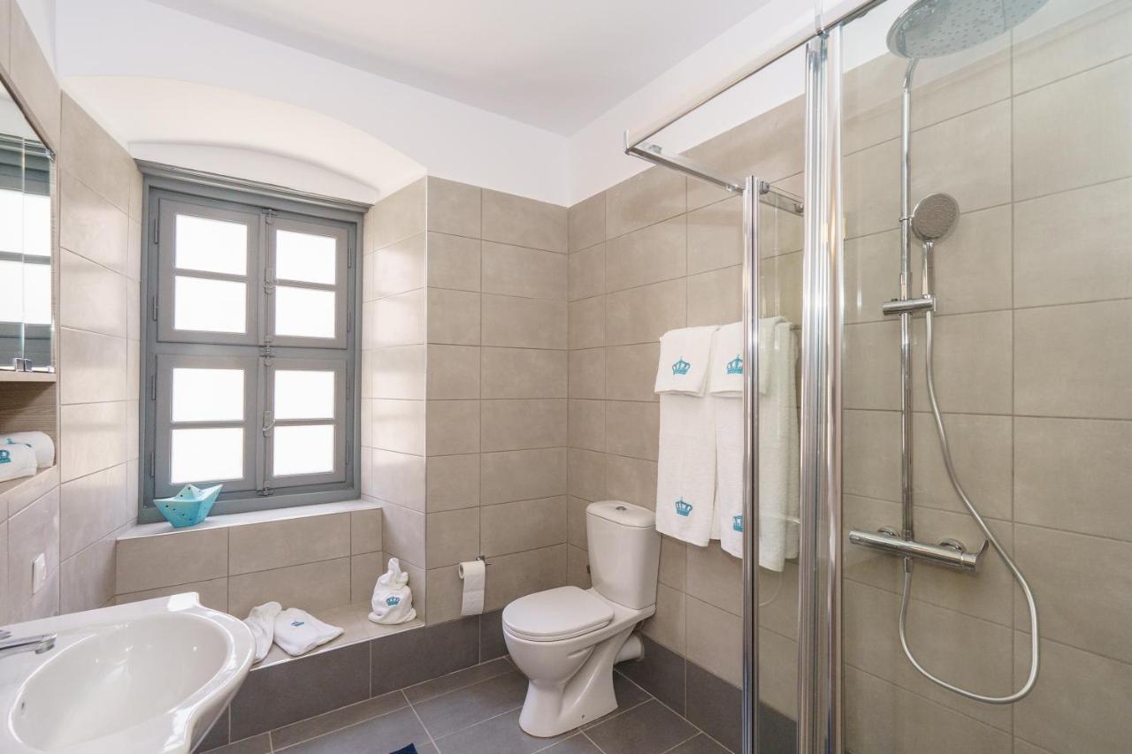 My Crown Suite, Hydra Port Zewnętrze zdjęcie