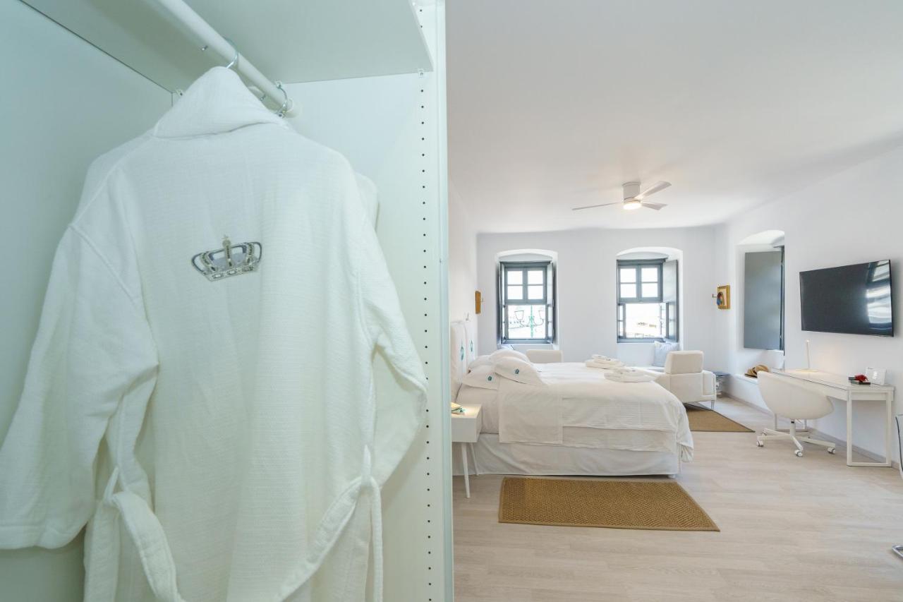 My Crown Suite, Hydra Port Zewnętrze zdjęcie