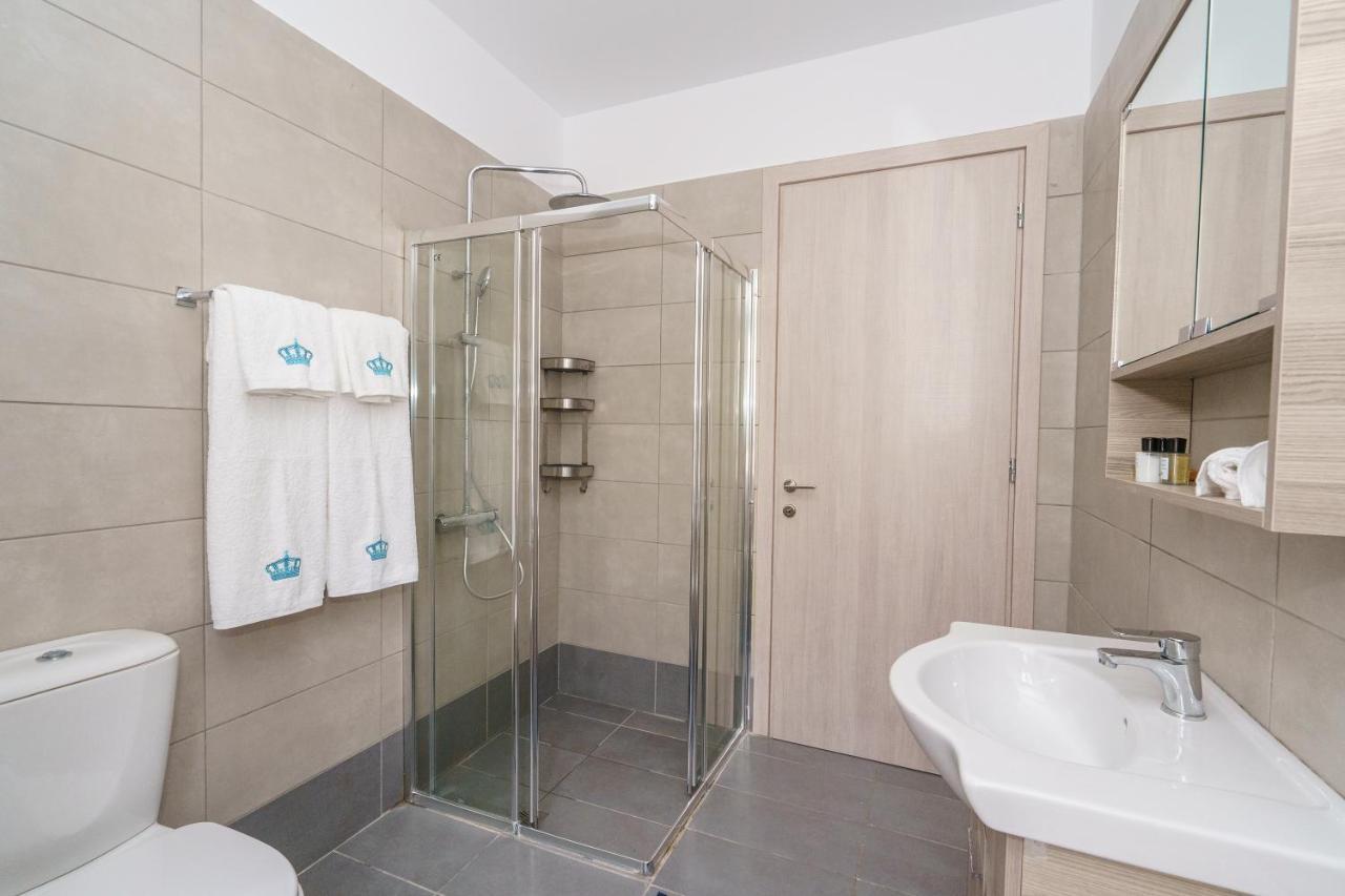 My Crown Suite, Hydra Port Zewnętrze zdjęcie